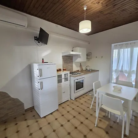 펜션 La Casetta 사로크